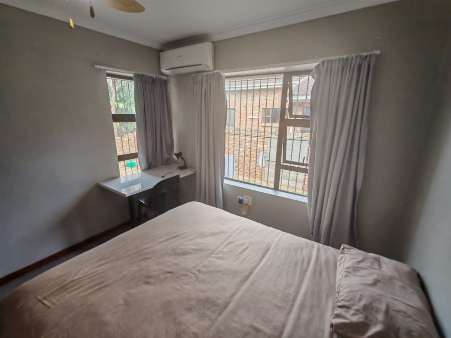 To Let 1 Bedroom Property for Rent in Summerstrand Eastern Cape